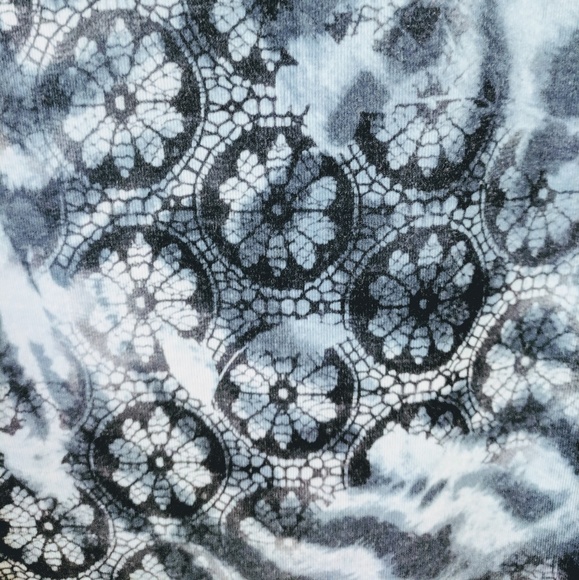 PrAna Active Wear Blue Print Top SMALL - Picture 5 of 7